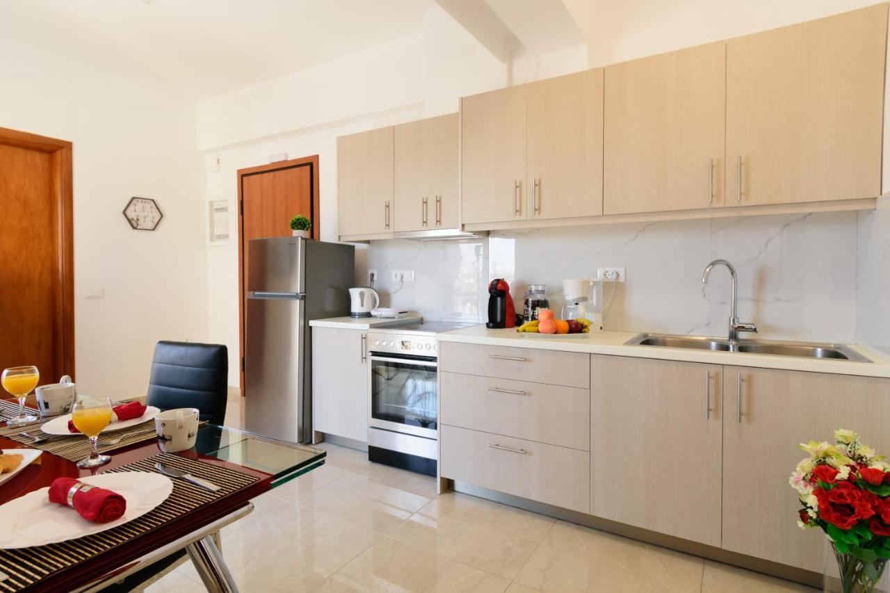 Luxury Lake View Center House Agios Nikolaos Exterior foto